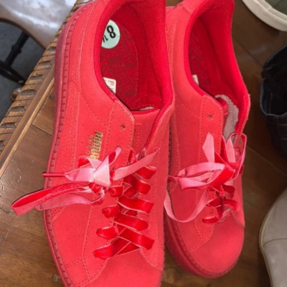 Puma - Picture 5 of 7